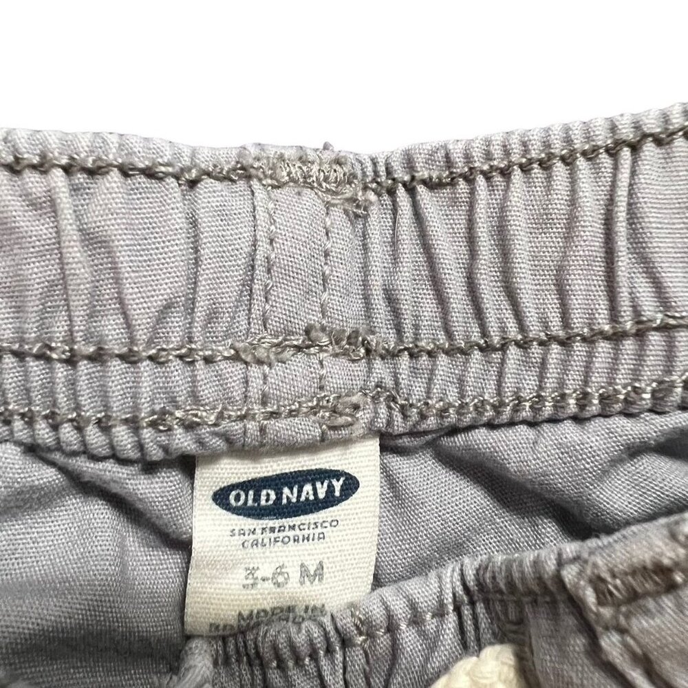 Old Navy 3-6m Light Grey Shorts - Picture 3 of 3